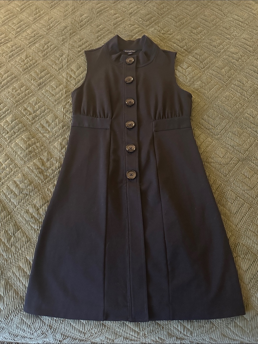 Banana Republic LBD